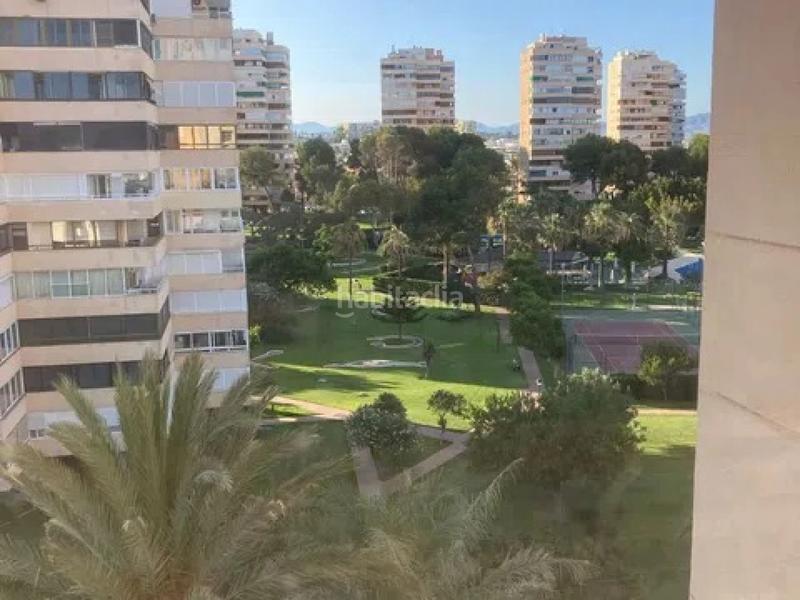 Foto d1ed7dda-bc46-46b1-8e49-1a1cb5369d49. Rent flat with parking pool in Playamar - Benyamina Torremolinos