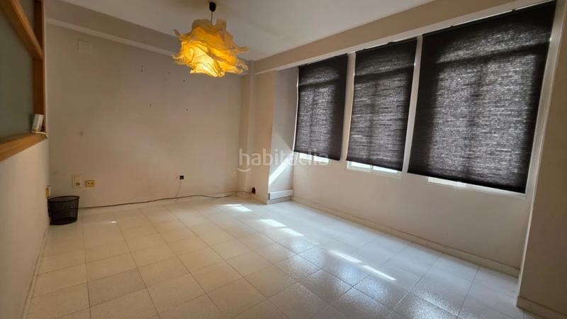 Foto bfa672b6-2b7a-49a3-af11-15176abc03f4. Location bureau dans Centro Histórico Gandia