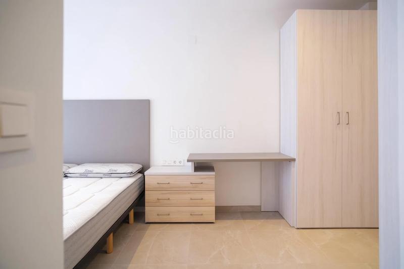 Foto 5e144f6b-eaa4-483c-827c-7d13e5203c7f. Alquiler piso  en alquiler en bajo vinalopó sector v en Elche / Elx