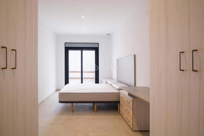 Foto ccde41c8-5bd7-4f8b-988c-00410aea1d2c. Alquiler piso  en alquiler en bajo vinalopó sector v en Elche / Elx