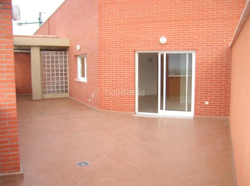 Foto 385184ec-47d5-4a7a-9ec8-4d2ab0620ff8. Rent duplex with heating parking in Ronda Sur Murcia