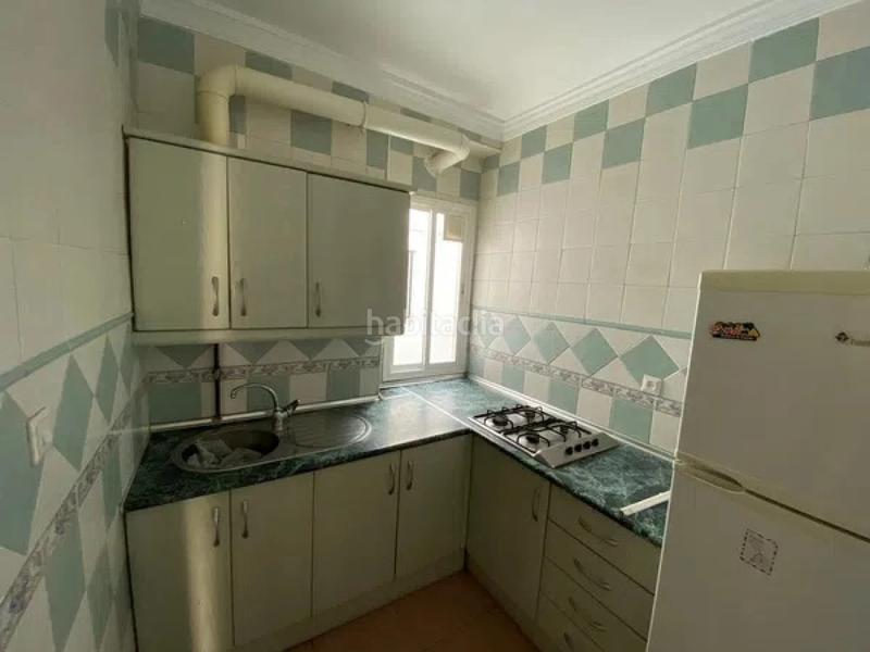 Foto 0811ccee-14a7-4a0a-b690-f273211c896e. Miete etagenwohnung in Los Castillejos - La Trinidad Málaga