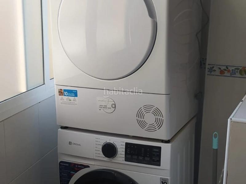 Foto df18a9ae-b8ba-4664-bba9-ec2f7b5012e4. Rent flat with heating in Ensanche Cartagena