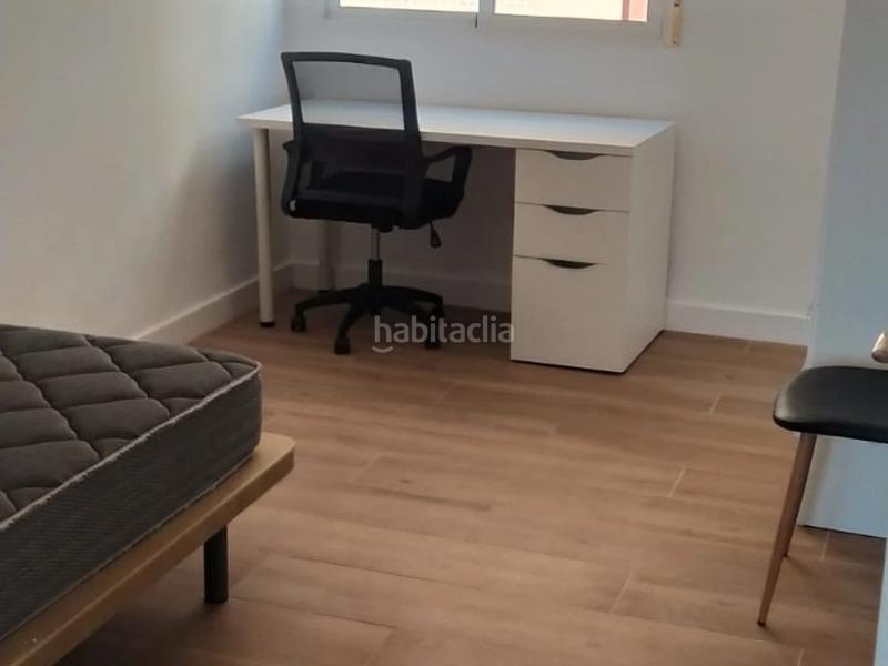 Foto dfc14b21-ceec-476c-886e-bf7931f596e6. Rent flat with heating in Ensanche Cartagena