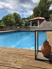 Chalet in Vallirana. Chalet en venta en baix llobregat  vallirana