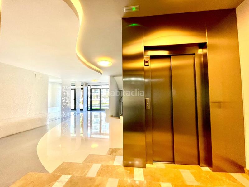 Foto 1cc3ebb0-644f-45fa-bb12-aadbcc33cd28. Lloguer pis amb calefacció aparcament piscina a PAU 5 Alicante