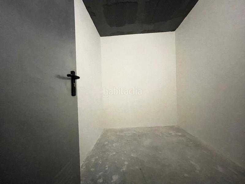 Foto 0553adf8-7276-4c20-91eb-073b05b38e4a. Rent flat with heating parking pool in PAU 5 Alicante