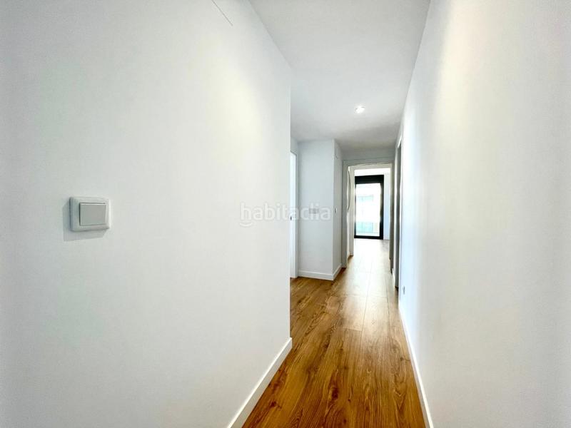 Foto 136fcd2e-8a4f-46eb-a14a-f391221381df. Rent flat with heating parking pool in PAU 5 Alicante