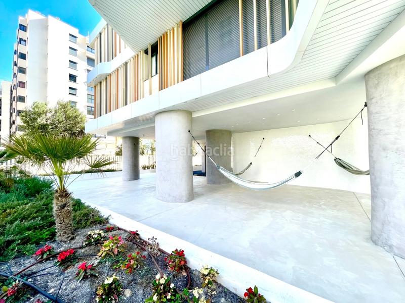 Foto 4dad6015-5db6-468e-ad21-7ec715eddfd4. Rent flat with heating parking pool in PAU 5 Alicante