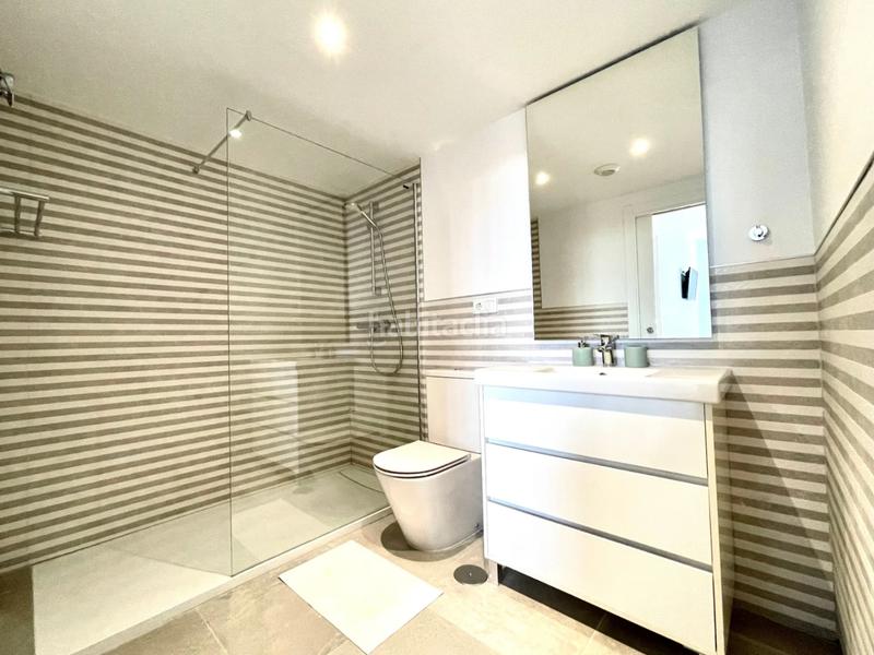 Foto c5ab5309-bda8-4d89-aa54-196cfdfa0282. Rent flat with heating parking pool in PAU 5 Alicante