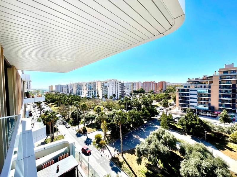 Foto f1db7b53-f097-40f8-b25c-d5aedc01d53f. Rent flat with heating parking pool in PAU 5 Alicante
