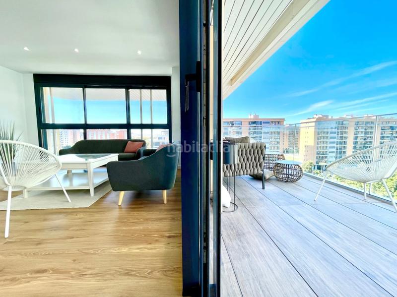 Foto f1df5944-c820-4979-a40c-44757798a5c2. Rent flat with heating parking pool in PAU 5 Alicante