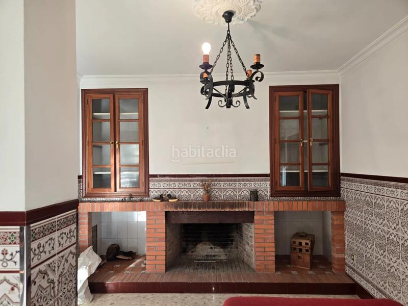 Foto 2e6bd229-a1f1-4f33-bcb3-4fd0e5dbf771. Casa amb aparcament a Lepanto Mairena del Aljarafe