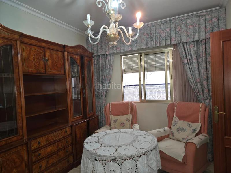 Foto 3b72cf02-7a95-4807-a25d-6a1e2fa75c93. Casa amb aparcament a Lepanto Mairena del Aljarafe