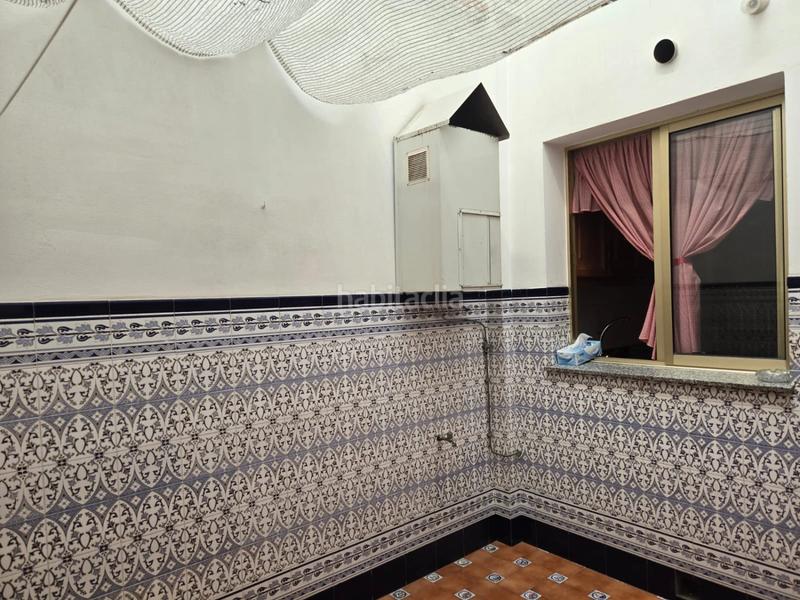 Foto 944a961b-3647-47b2-8ad9-b649e7ac3338. Casa amb aparcament a Lepanto Mairena del Aljarafe