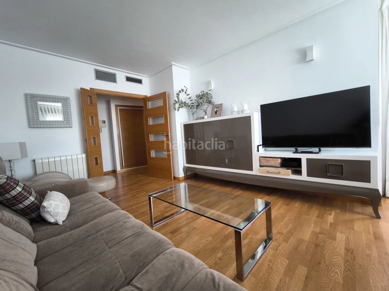 Foto 8c8ab3c6-ccba-4883-b6ff-9f65d0c5f2cd. Pis amb calefacció aparcament a Juan Carlos I Murcia