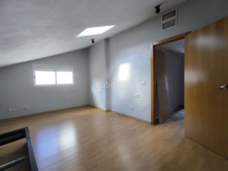 Foto bf9a6d03-bdfa-464a-a767-53914c9d050c. Dúplex amb calefacció aparcament a Aljucer Murcia