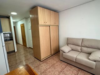 Location Appartement à El Carmen. Apartamento en alquiler en murcia  barrio del carmen