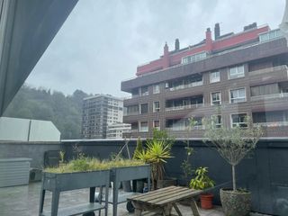 Miete Etagenwohnung in Amara. Piso en alquiler en san sebastián zona oeste