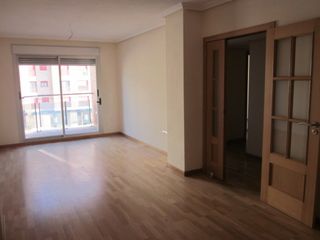 Flat in Juan Carlos I
