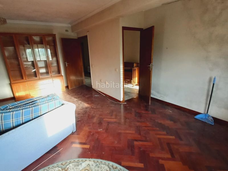 Foto 26275d65-06df-4e60-8cde-8c051de748e9. Edificio  en venta en Pontecesures