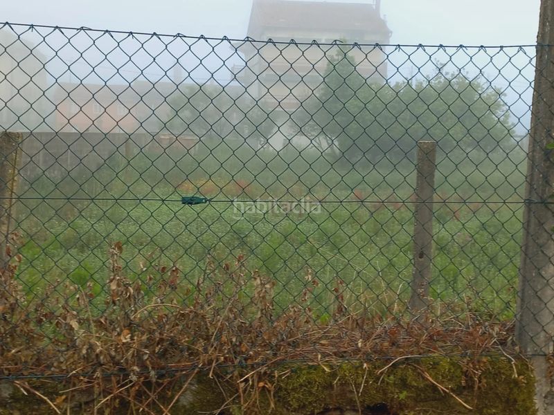 Foto b48bc193-98f6-4441-bb28-0b603ebd37df. Edificio  en venta en Pontecesures