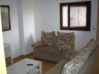Location Appartement à Teatinos. Piso en alquiler en málaga oeste  teatinos