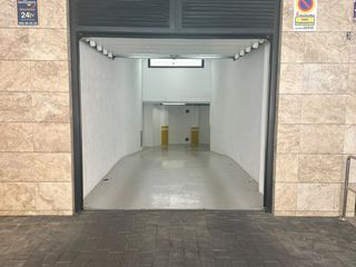 Miete Autoparkplatz in San Nicolás. Garaje en alquiler en murcia  centro