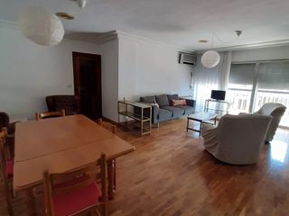 Location Appartement à La Fama. Piso en alquiler en murcia  ronda de levante