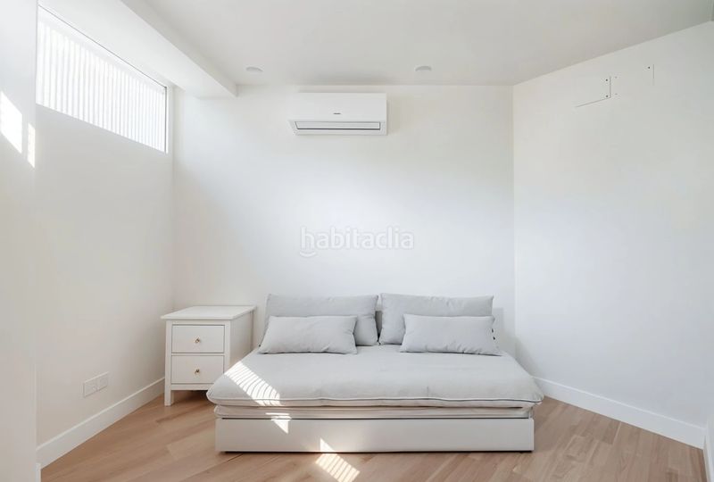 Foto 35e546cc-ab84-4973-9816-3b3c12662fe9. Casa amb aparcament a Guindalera Madrid