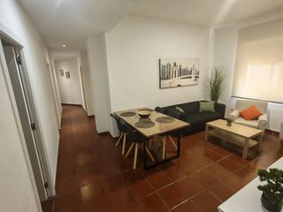 Rent Flat in El Carmen. Piso en alquiler en murcia  infante juan manuel