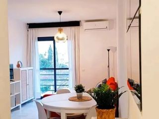 Rent Flat in Manantiales-Estación de Autobuses. Piso en alquiler en torremolinos