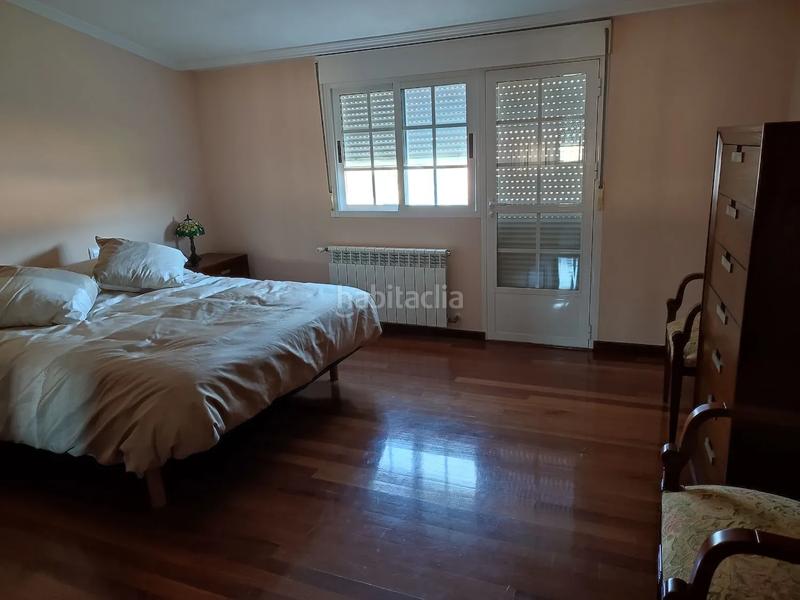 Foto cbb67326-79d5-4f0d-9d91-c48f634674a3. Xalet amb calefacció aparcament a Oroso