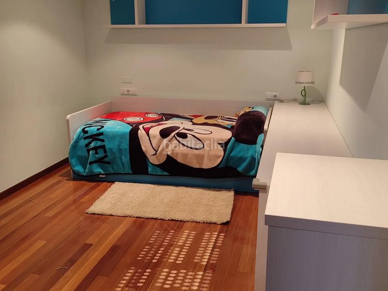 Foto cd7c0936-92c5-4bde-9e29-35d71ad74a1c. Xalet amb calefacció aparcament a Oroso