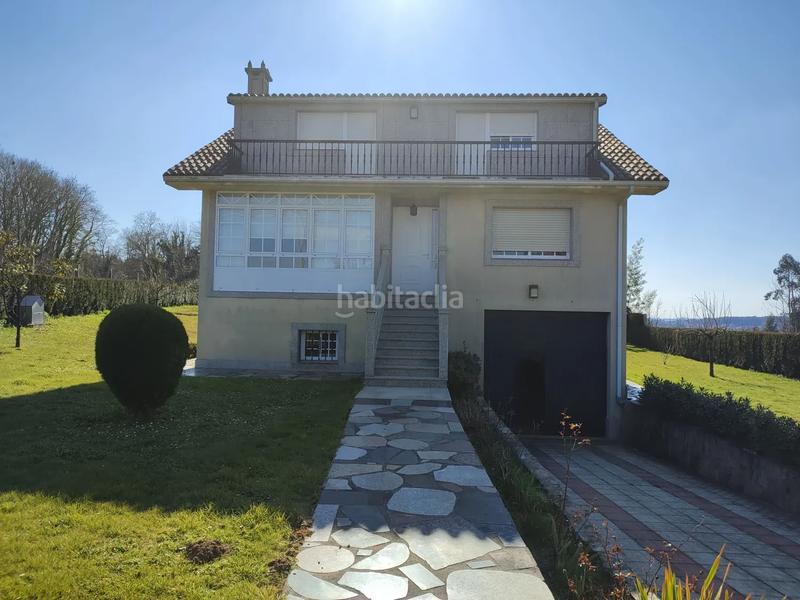 Foto f7101b78-a25a-4fb5-8364-214e6a185787. Xalet amb calefacció aparcament a Oroso