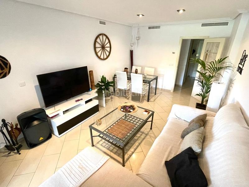 Foto f89c3814-ab6d-4b7c-93c7-127344f72d54. Location appartement avec chauffage parking piscine dans Alicante