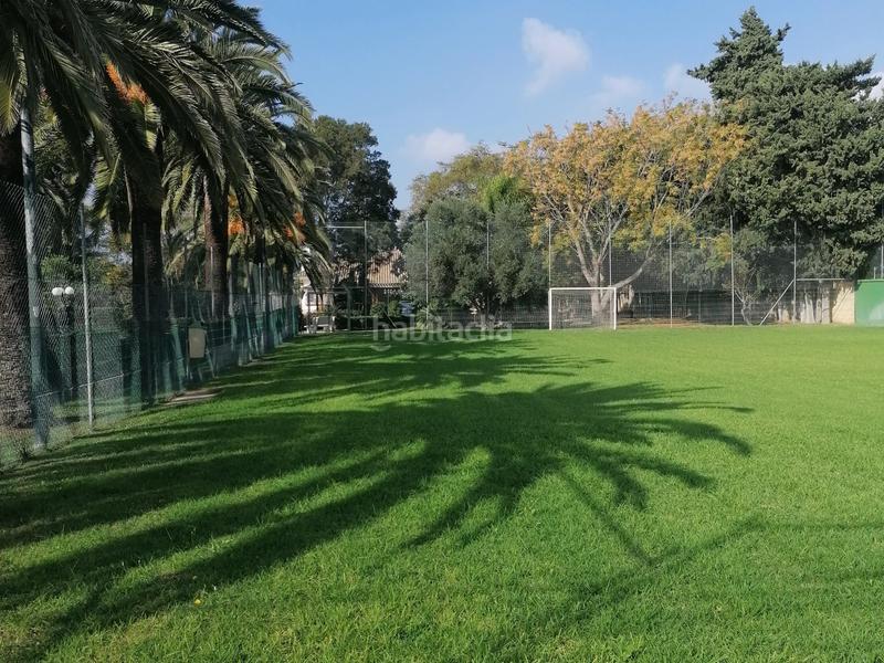 Foto 6ebec08b-eb4b-4f3f-b859-c1c2a716abc1. Chalet avec chauffage parking piscine dans Las Lagunas - Campano Chiclana de la Frontera