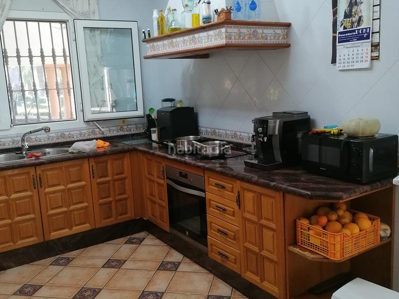 Foto a31dfa6f-4421-4749-a4a2-b625cc9e5e37. Chalet avec chauffage parking piscine dans Las Lagunas - Campano Chiclana de la Frontera