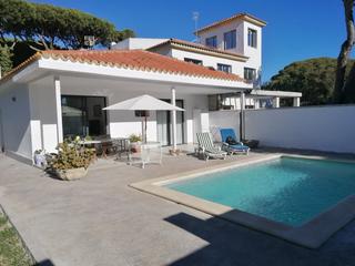 Chalet à La Barrosa. Chalet en venta en chiclana