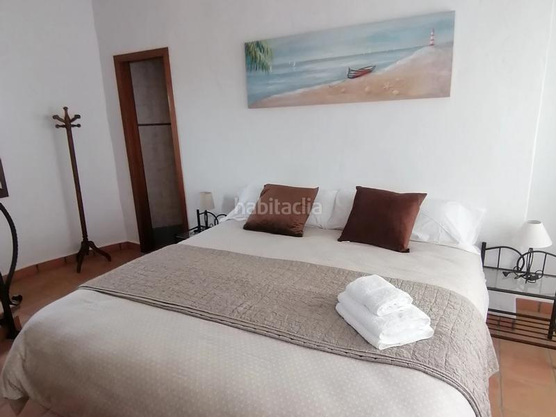 Foto 2374f942-04db-4e58-9205-8bf8b3125859. Rent chalet with parking pool in Conil Conil de la Frontera