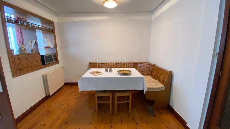 Foto f80ae02b-956b-4ac6-ba96-cd6d906fd9af. Rent flat with heating in Antiguo Donostia - San Sebastián