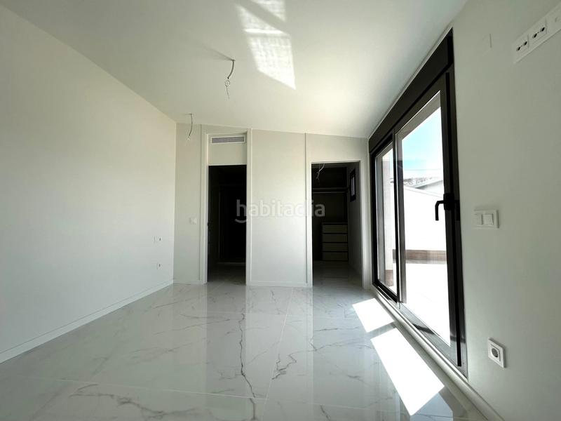 Foto 566e657a-cc6b-4ac0-963a-1ccda69fea51. Piso  en venta juan de borbon en Juan de Borbón Murcia