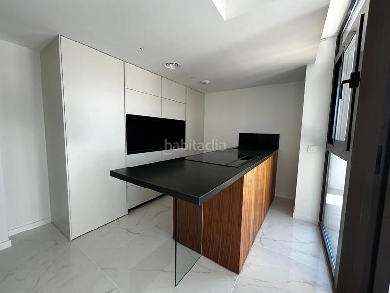 Foto a966f5b3-2c3d-4b0c-939f-8ff301c8bbe2. Piso  en venta juan de borbon en Juan de Borbón Murcia