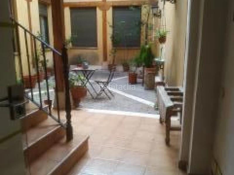 Foto c1755cea-6030-4817-a521-4c09b7fe7195. Terreny residencial a Casco Histórico Alcalá de Henares