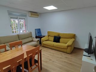 Miete Etagenwohnung in San Juan. Piso en alquiler en murcia  san juan
