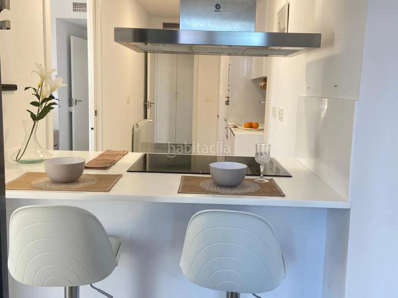 Foto 127fb880-c765-46a1-b5c2-19cca66c3932. Rent flat with parking pool in PAU 5 Alicante