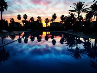 Pis a Avenida ferrandis salvador 50. Se vende piso 2 en residencial de lujo, junto a la playa del pin