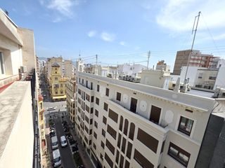 Ático en Calle de la trinidad 14. Se vende increíble ático en una sola planta en pleno centro de c