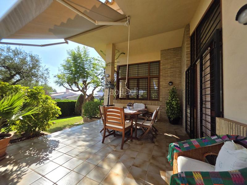 Foto bdb7ad52-ccbe-4281-b848-9d67f0c1ed3c. Chalet con riscaldamento parcheggio piscina in Borriol