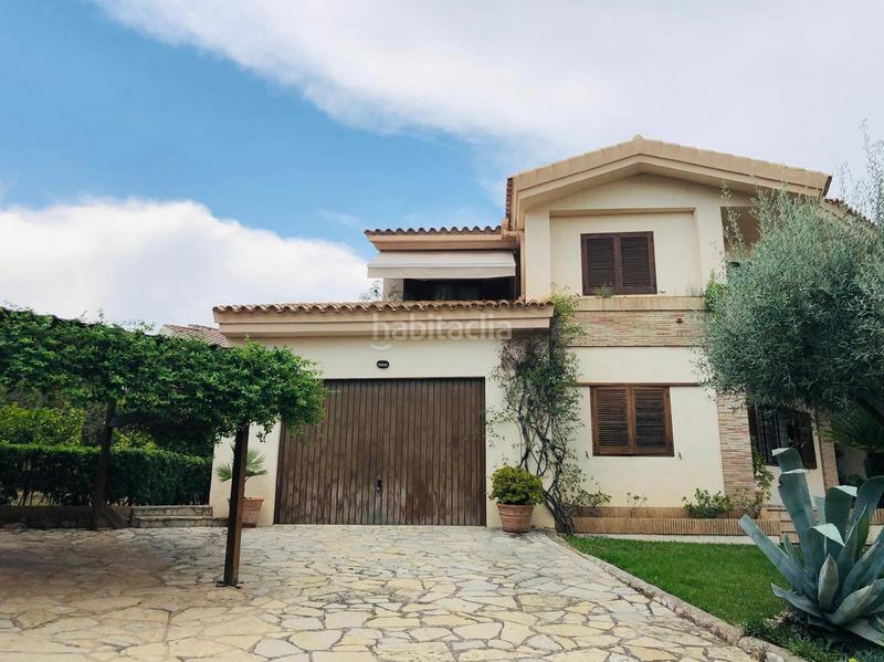 Foto caaa80be-fab1-4925-9f32-1b58a5a81023. Chalet con riscaldamento parcheggio piscina in Borriol